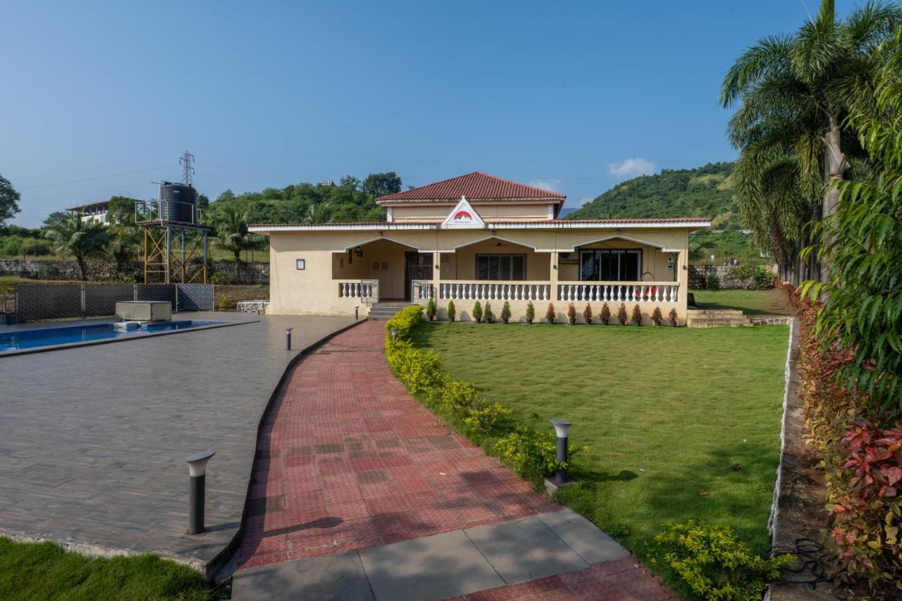 Hillrock Resort & Villas, Neral-Karjat Dış mekan fotoğraf