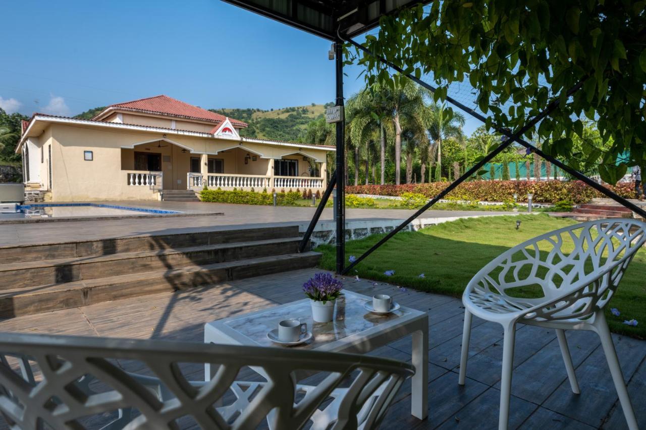 Hillrock Resort & Villas, Neral-Karjat Dış mekan fotoğraf