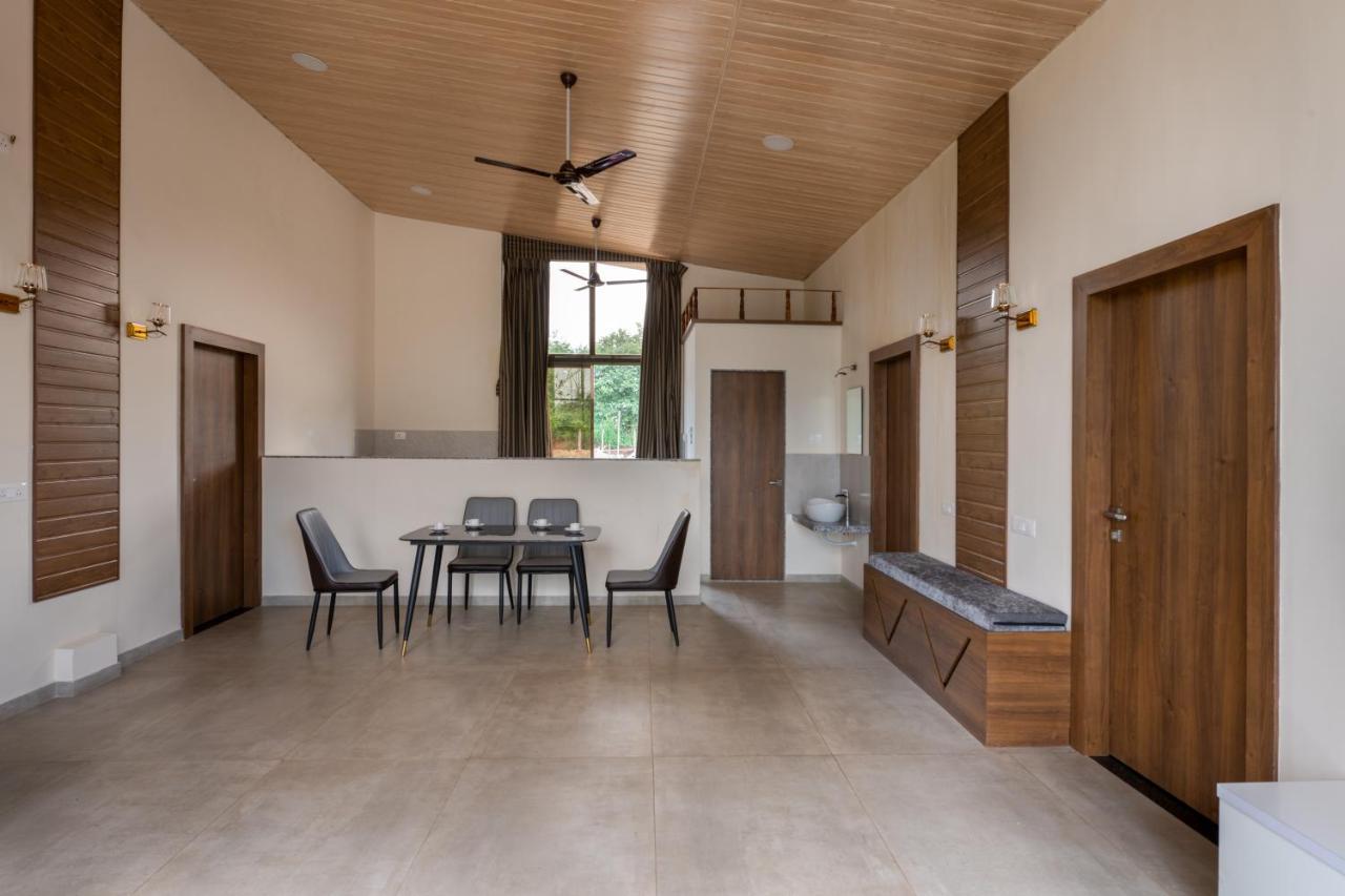 Hillrock Resort & Villas, Neral-Karjat Dış mekan fotoğraf