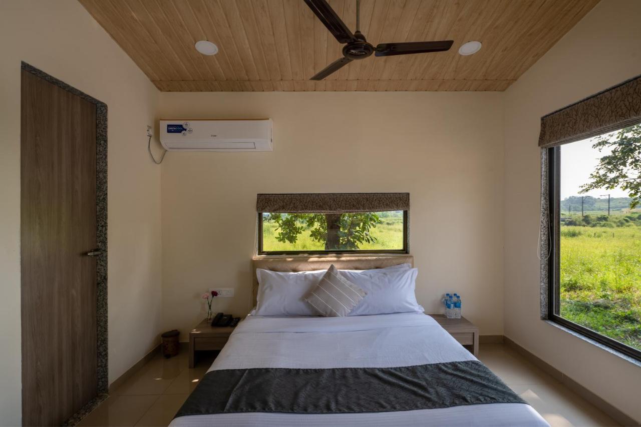 Hillrock Resort & Villas, Neral-Karjat Dış mekan fotoğraf