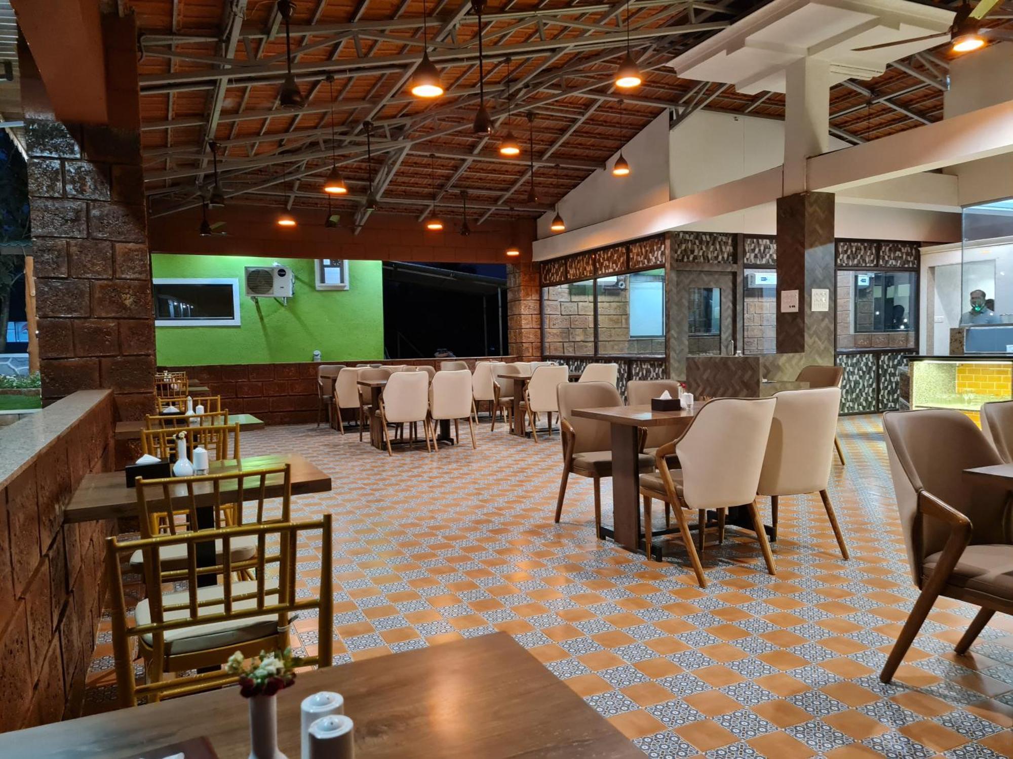 Hillrock Resort & Villas, Neral-Karjat Dış mekan fotoğraf
